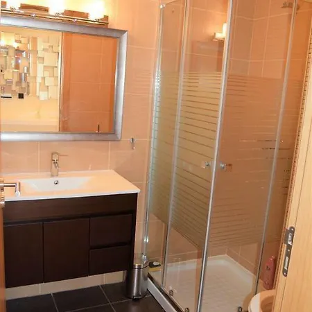 Marina Gold アパート