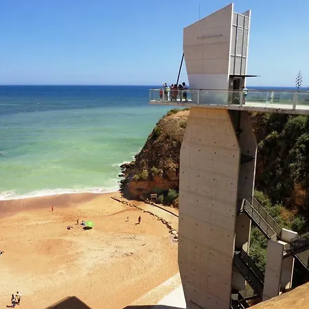 アパート Marina Gold